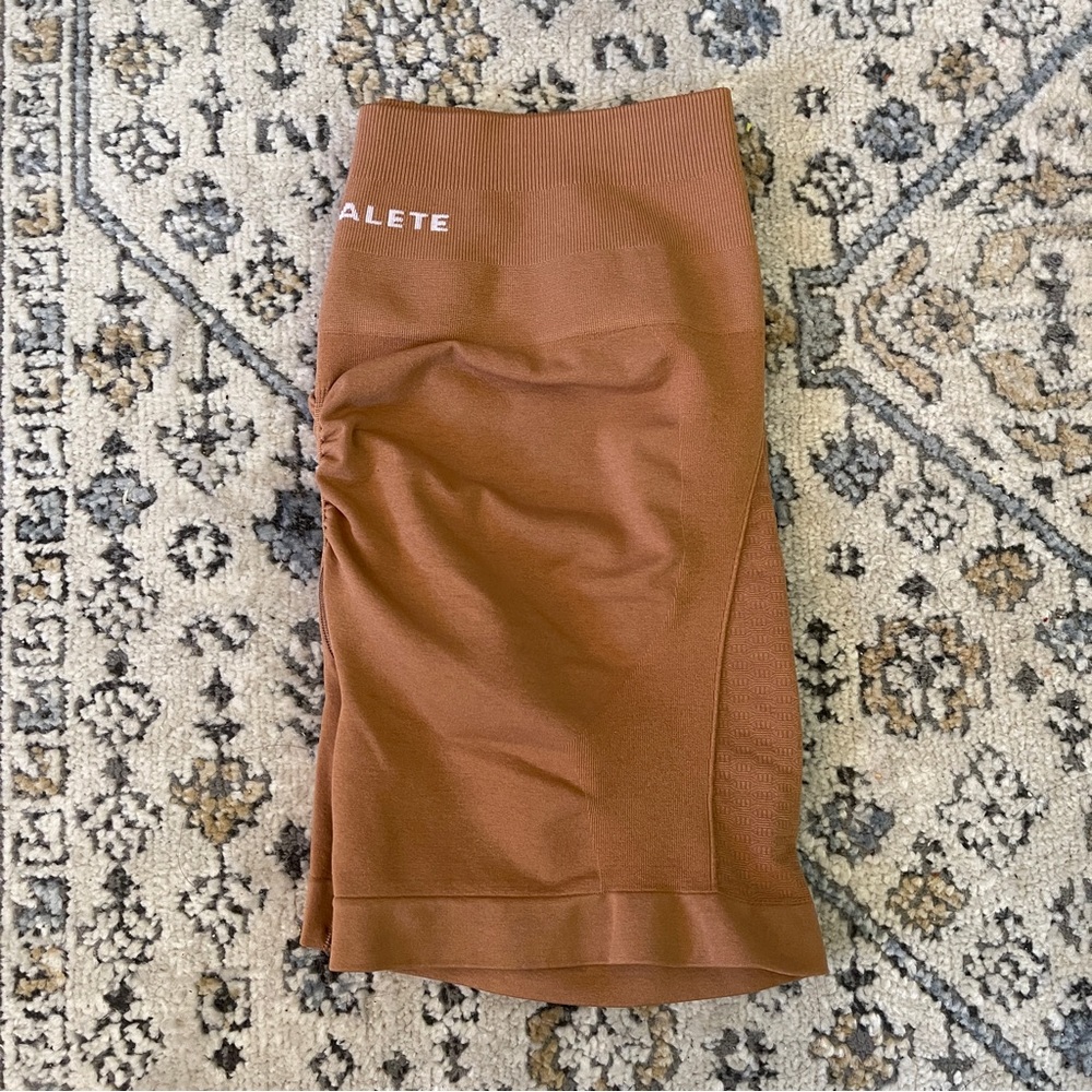 Alphalete Contour Amplify Short